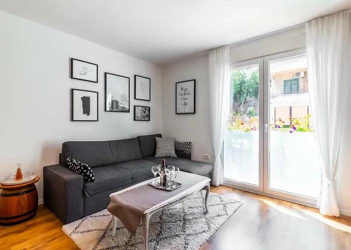 In Centre For 6 公寓