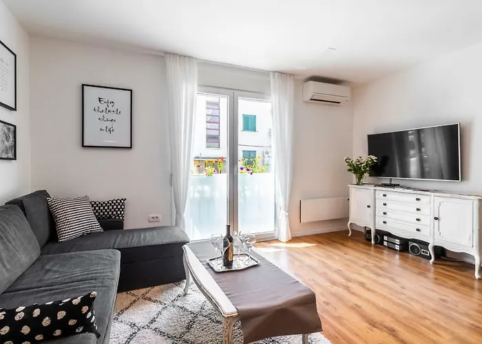 In Centre For 6 公寓 *